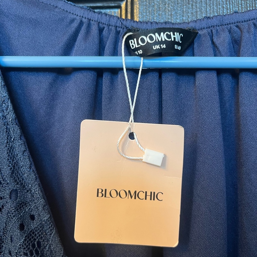 BloomChic Navy Blue Romper Lace Detail with Pockets Size 14 NWT - Picture 6 of 7